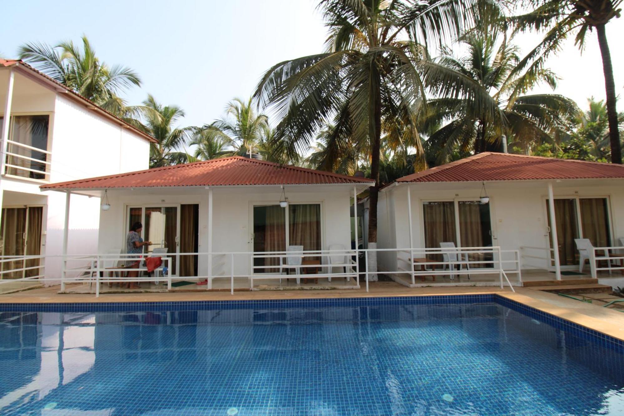 Arabian Sea Beach Resort Morjim Exterior foto
